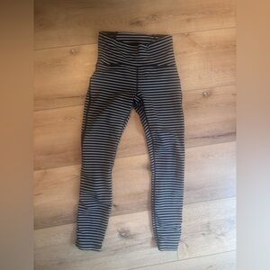 Lululemon Size 4 - like new